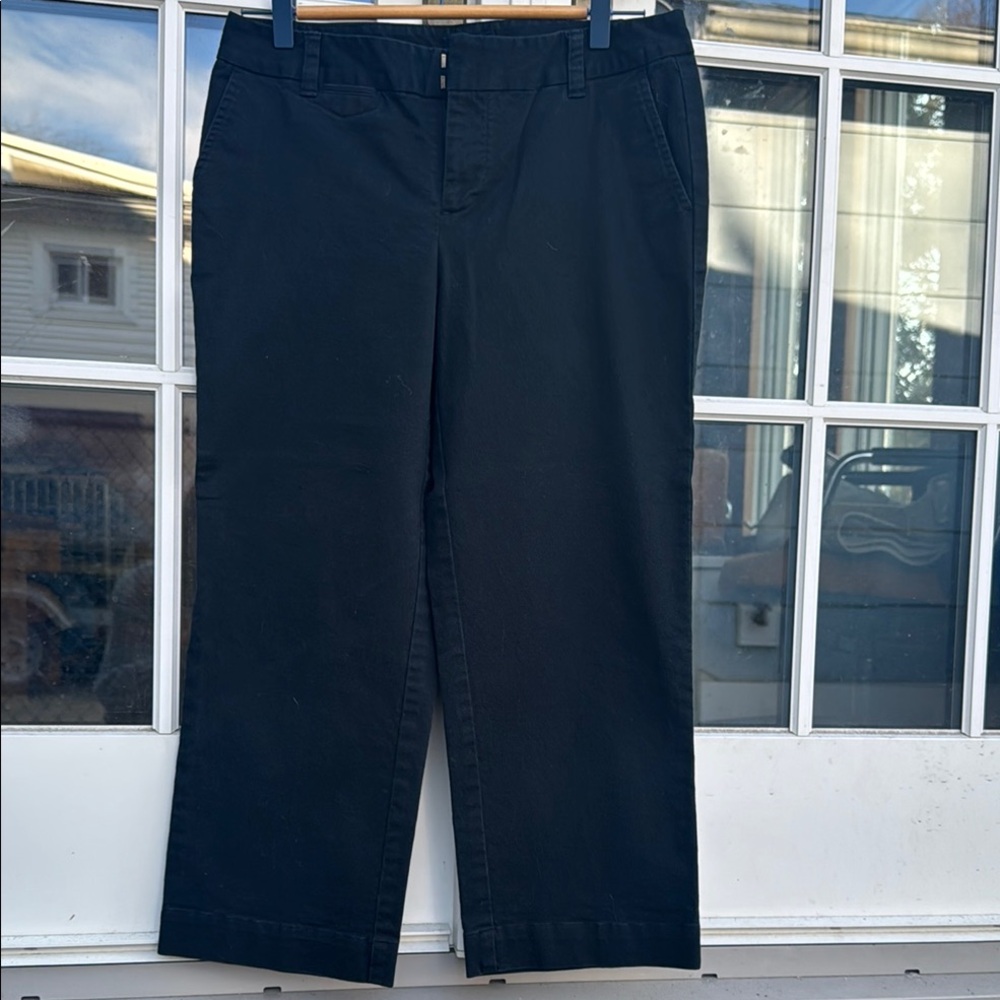 GAP Black Ankle Cropped Pants Relaxed Fit